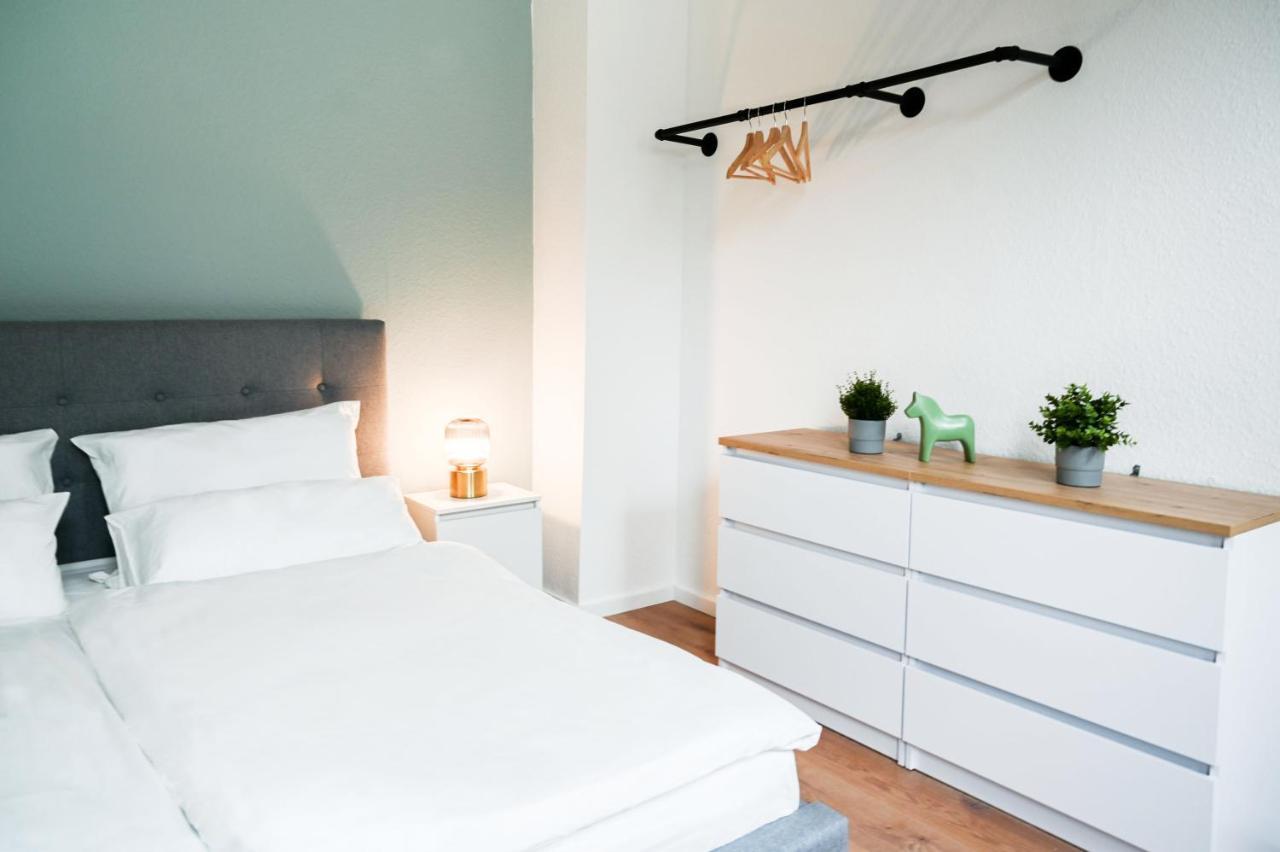 50Qm Apartment In Krefeld Zentral Gelegen Mit Hohen Decken - Beuys Apartments - 克雷费尔德 外观 照片